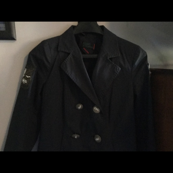 Jacket - Picture 4 of 8
